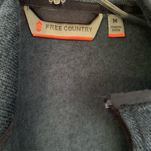 Men’s zip up vest jacket - Picture 2 of 4